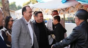 Başkan Dutlulu Kırkağaç’ta Sıcak Asfalt Çalışmalarını İnceledi