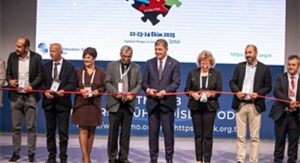 Başkan Tugay 8. Elektrik Tesisleri Ulusal Kongre ve Sergisi’ni açtı