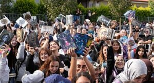 Kocaeli Kitap Fuarı’nda kitap aşkı kuyruklara sığmadı