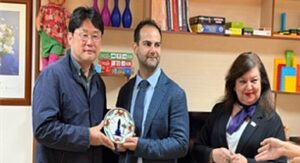 Yaşlı Dostu İzmir uygulamaları, Güney Korelilere ilham oldu