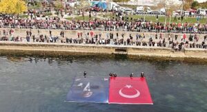 10 Kasım’da Atatürk İçin El Ele ‘Ata’ya Saygı Zinciri’