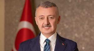 “Cumhuriyet mirasını onurla taşımaya devam edeceğiz”