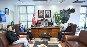 Kartepe’nin Gururu Genç Sporcular Başkan Kocaman’la Buluştu