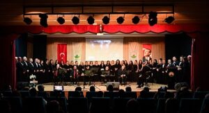 Osmangazi’de Ulu Önder Sevdiği Türkülerle Anıldı