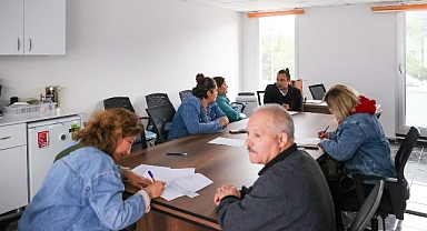 Buca’nın Etkin İstihdam Ofisleri meyvelerini veriyor: 6 ayda 887 kişi işe yerleşti