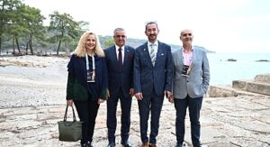 İş dünyası Kemer’de bir araya geldi