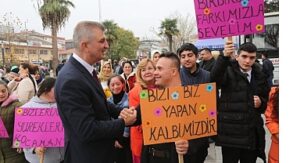Hayatı Paylaşmak Adına Hiçbir Engel Tanımıyoruz