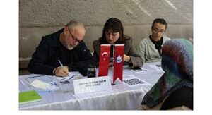 Konaklı komşular Basmane’de buluştu