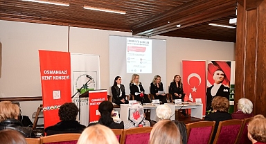 Cumhuriyetin Eğitimci İlk Kadın Milletvekilleri Osmangazi’de Konuşuldu