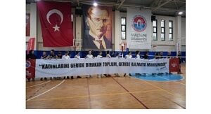 Kadınlar şiddeti “blok”ladı