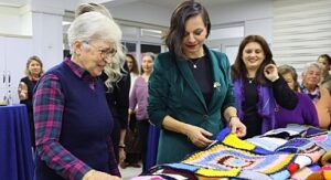 Karabağlar’da Birlikte Birleştirdiler, Sevgiyle Büyüttüler