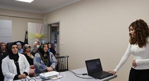 Maltepeli kadınlara “Ailede Psikolojik Dayanıklılık” eğitimleri verildi