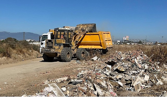 Burhaniye Belediyesi’nden Kaçak Moloz Dökümüne Sıkı Denetim
