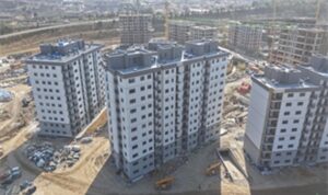 Uzundere’de dönüşüm hızlandı